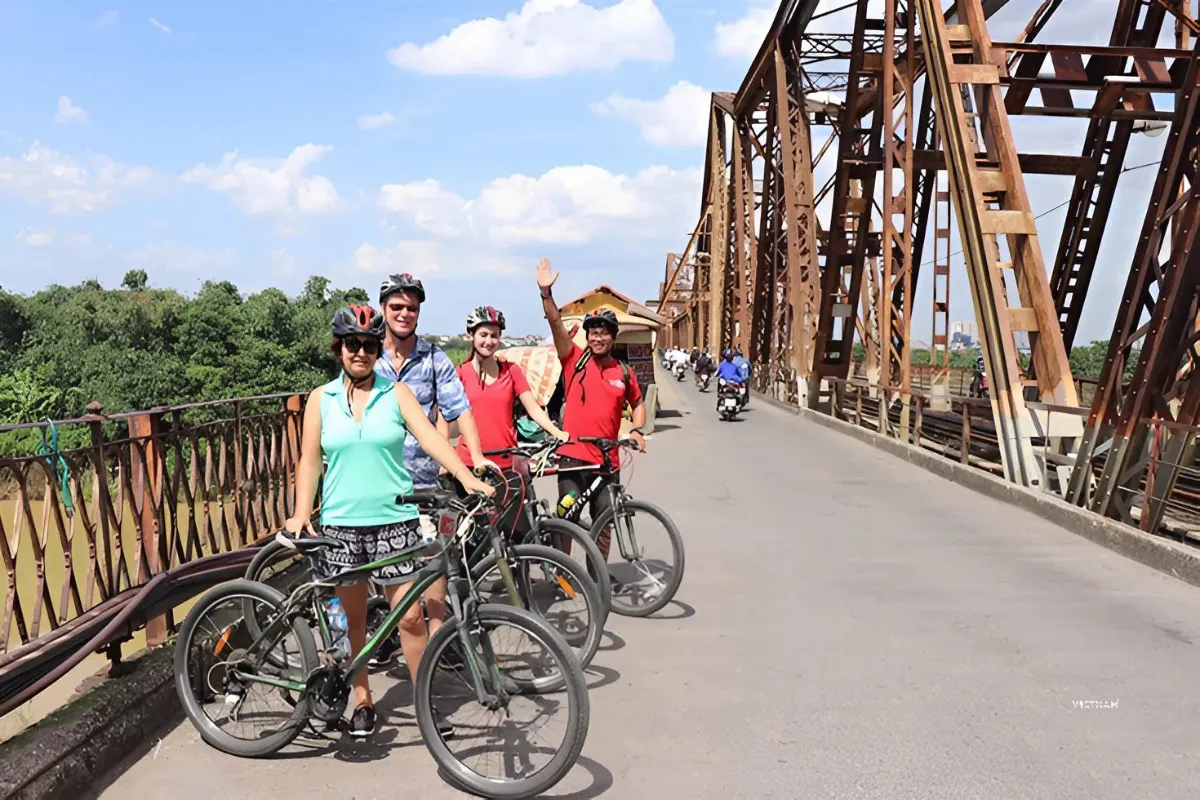 Hanoi Cycling Tour